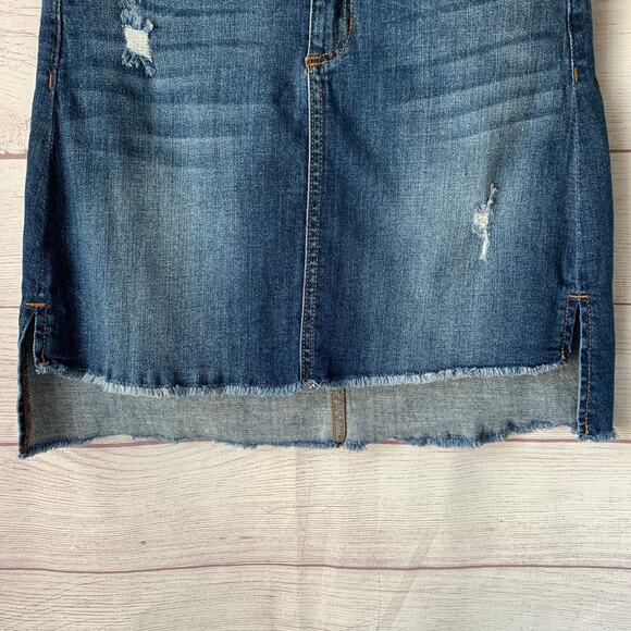Harper Denim Blue Jean Skirt High Low Distressed Frayed Hem Size Medium - Picture 3 of 13